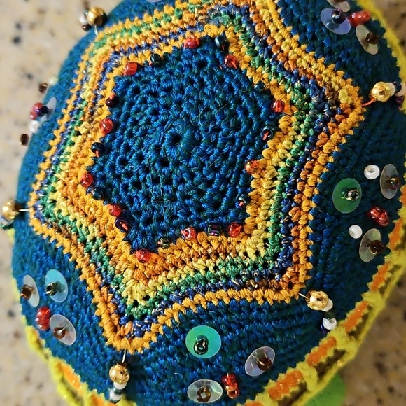 Turtle Pin cushion - Flawed - Missing Eyeball - Picture 4 of 7